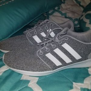 Adiddas Cloudfoam Sneakers